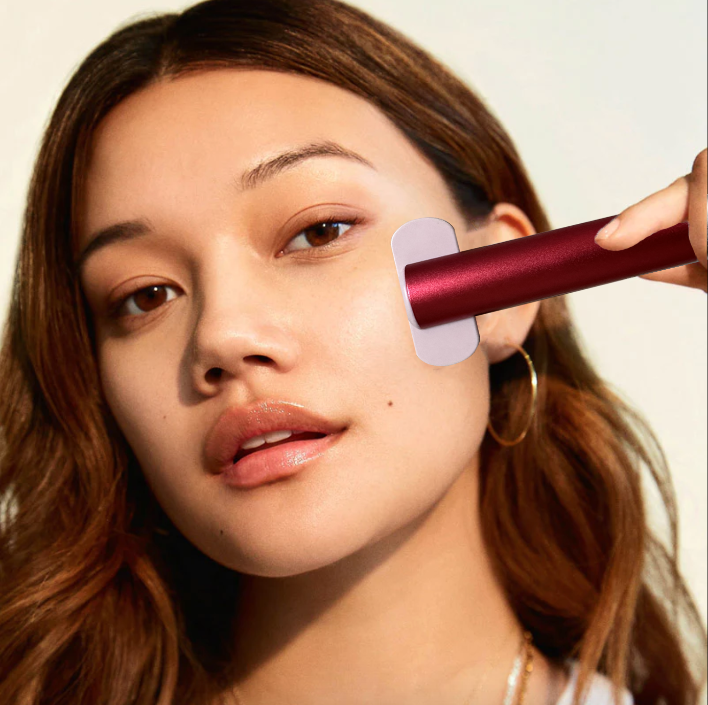 Auraa™ Skincare Wand with Red Light Therapy